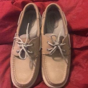 BRAND NEW Women’s Sperrys